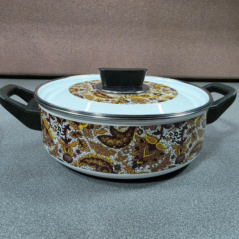 Vintage Fancipans Enamelware Stockpot Set 2pc Brown Gold Paisley Floral 70s